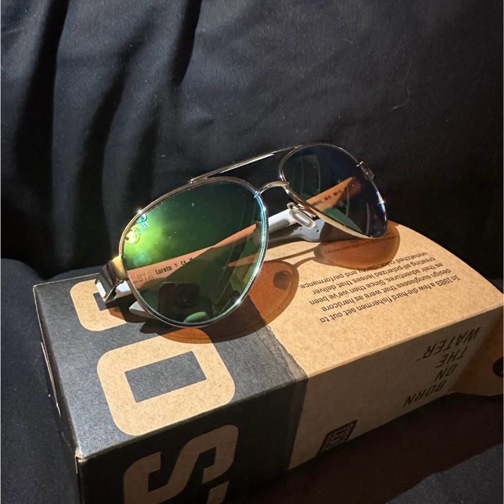 Never worn Costa Loreto 580G